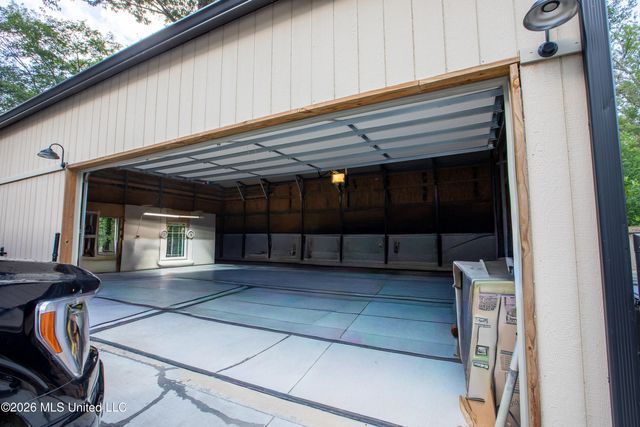 197 Lorman Lane, Madison, MS 39110