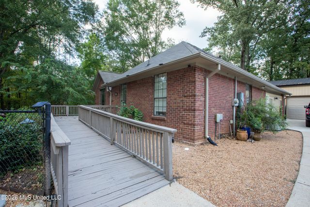 197 Lorman Lane, Madison, MS 39110