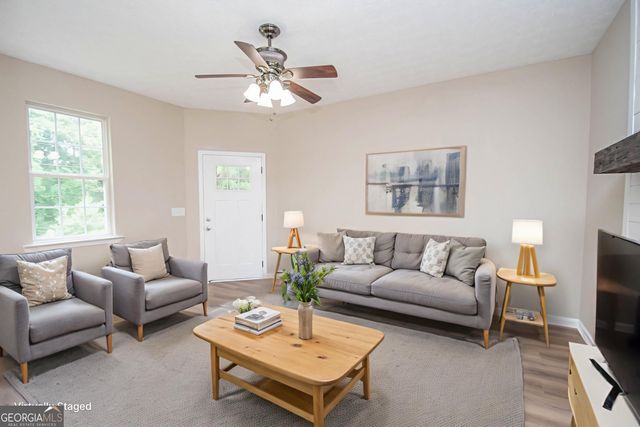 103 Collier Street, Hogansville, GA 30230