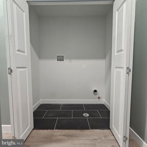 4920 N CAMAC ST, Philadelphia, PA 19141