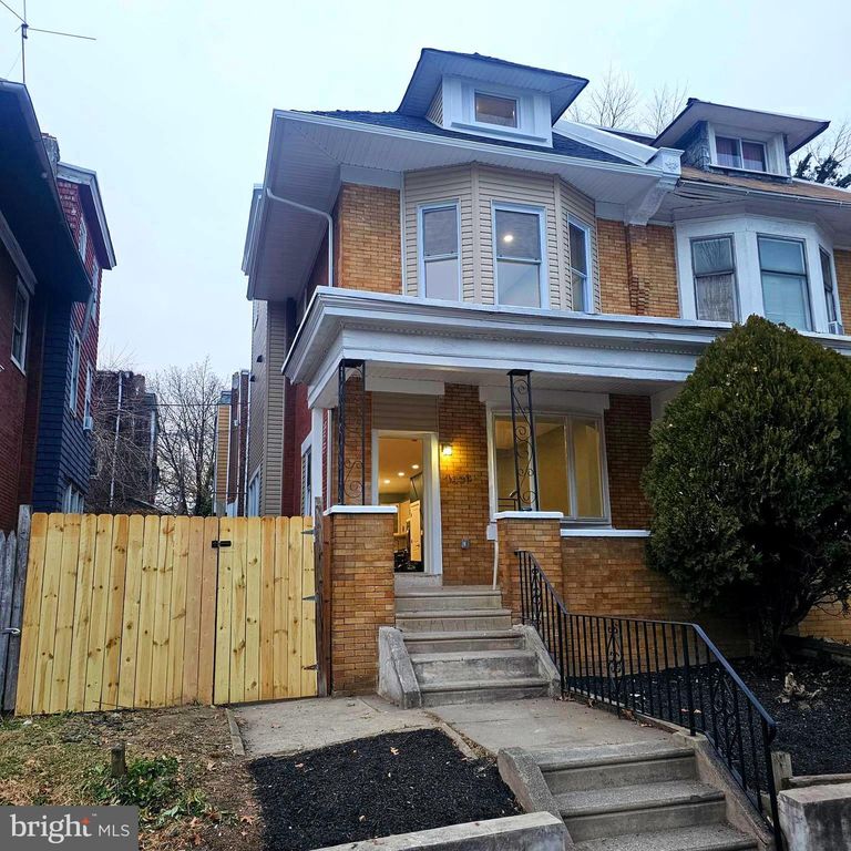 4920 N CAMAC ST, Philadelphia, PA 19141