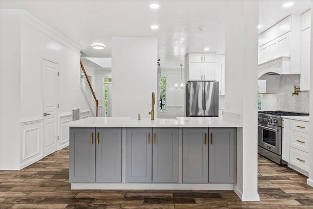 2205 Daniel Island Drive, Charleston, SC 29492