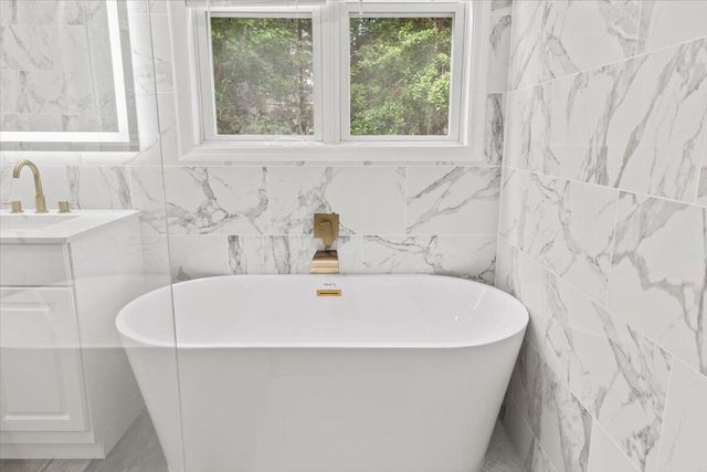 2205 Daniel Island Drive, Charleston, SC 29492