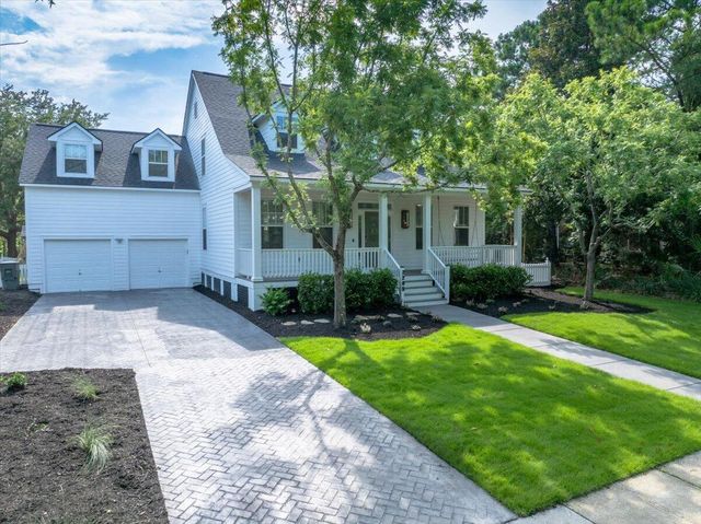 2205 Daniel Island Drive, Charleston, SC 29492