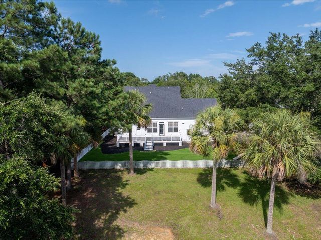 2205 Daniel Island Drive, Charleston, SC 29492