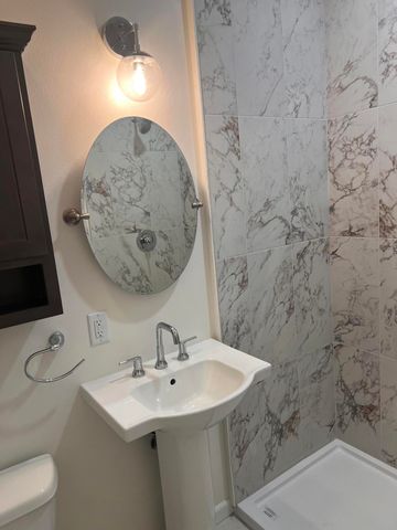 716-718 W Division Street, Springfield, MO 65803