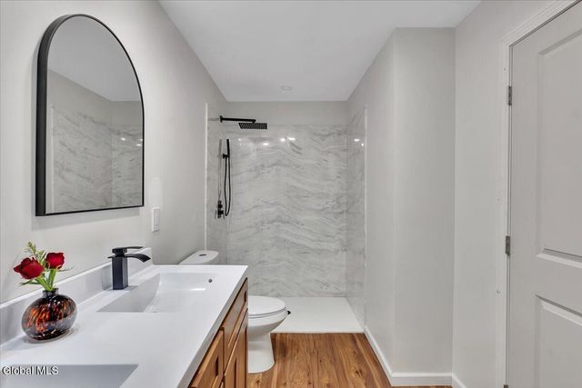 399 Snyders Corner Road, Poestenkill, NY 12018