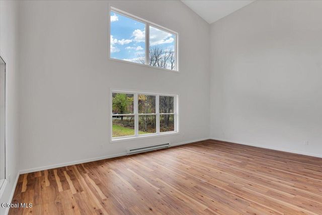 399 Snyders Corner Road, Poestenkill, NY 12018