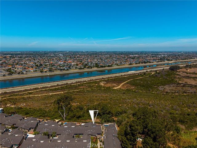 2175 Pacific Avenue D6, Costa Mesa, CA 92627