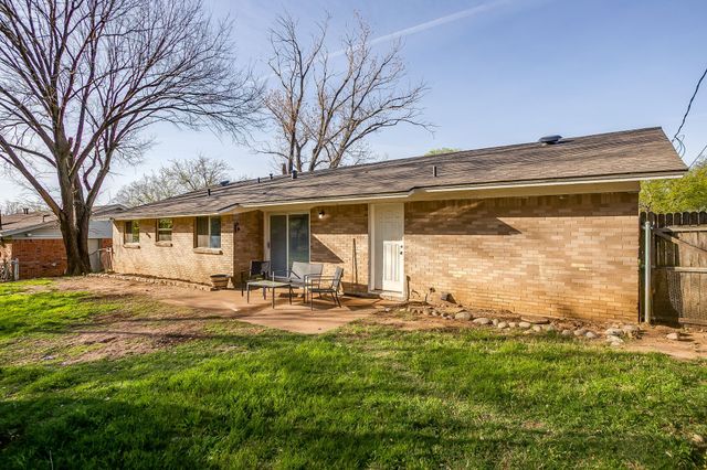 540 Mound Street, Burleson, TX 76028