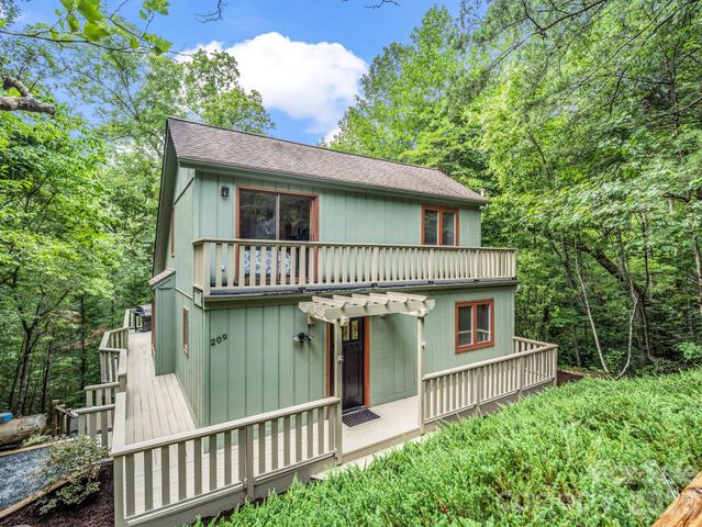 209 Dogwood Drive, Lake Lure, NC 28746
