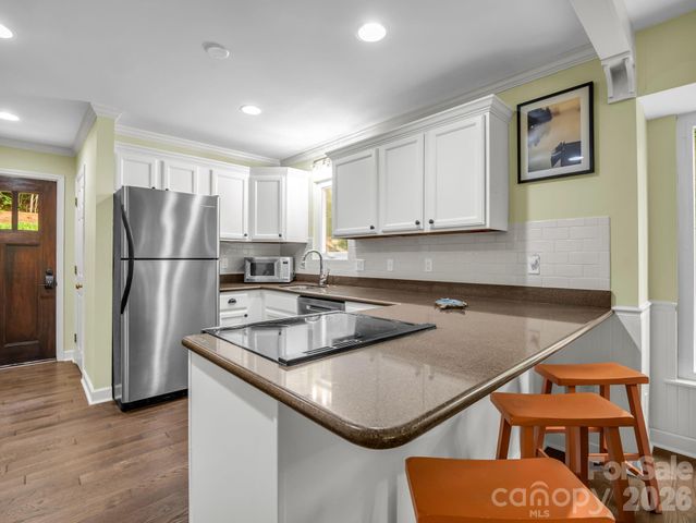 209 Dogwood Drive, Lake Lure, NC 28746