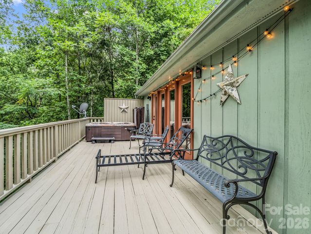 209 Dogwood Drive, Lake Lure, NC 28746