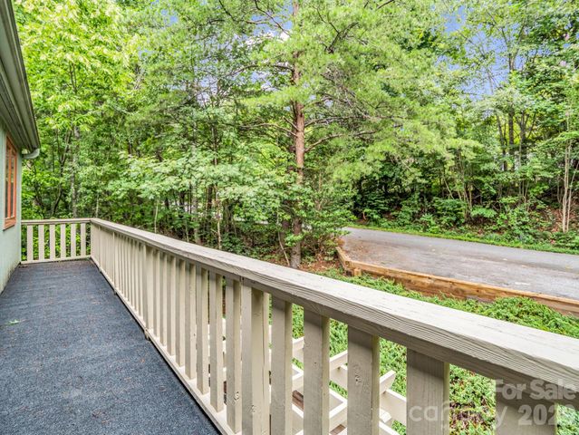 209 Dogwood Drive, Lake Lure, NC 28746