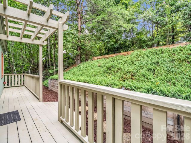 209 Dogwood Drive, Lake Lure, NC 28746