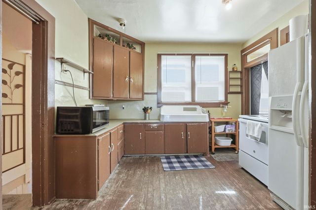 3727 Newport Avenue, Fort Wayne, IN 46805