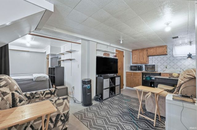 3727 Newport Avenue, Fort Wayne, IN 46805