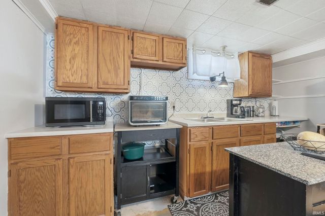 3727 Newport Avenue, Fort Wayne, IN 46805