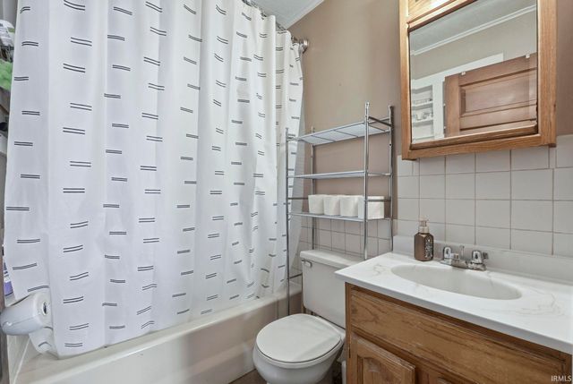 3727 Newport Avenue, Fort Wayne, IN 46805