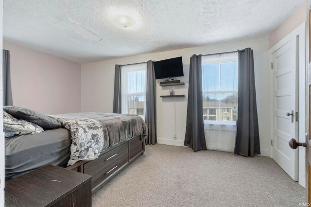 3727 Newport Avenue, Fort Wayne, IN 46805