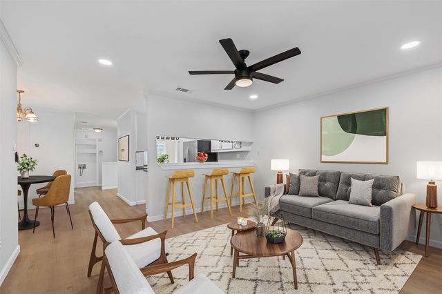 5981 Arapaho Road 703, Dallas, TX 75248