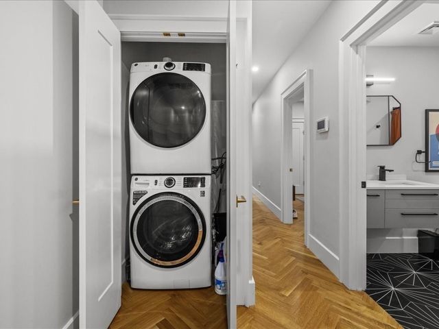 760 E Broadway U:2, Boston, MA 02127