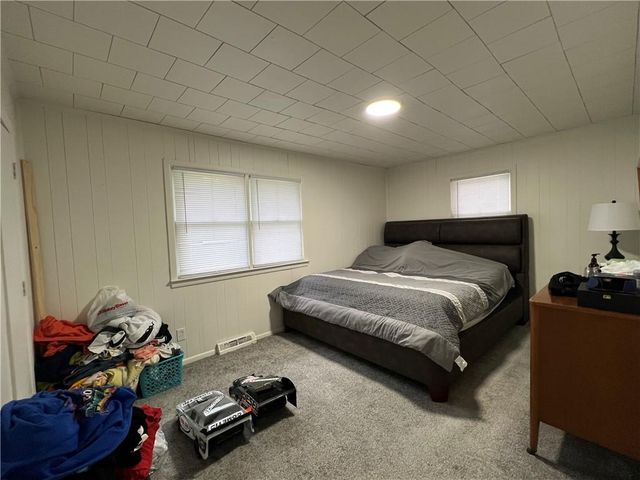 3745 N Indiana Avenue, Kansas City, MO 64117