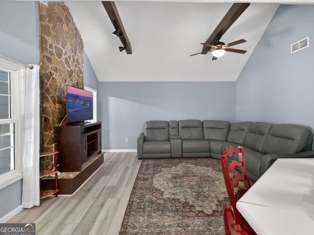 3912 Pleasant Trail, Atlanta, GA 30340