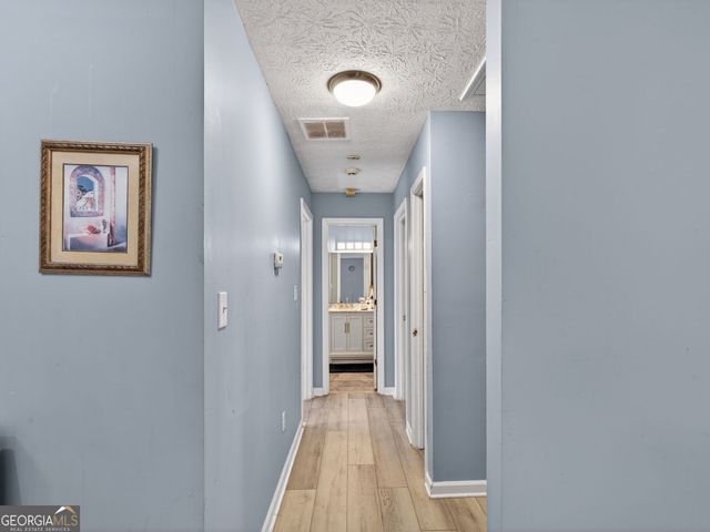 3912 Pleasant Trail, Atlanta, GA 30340