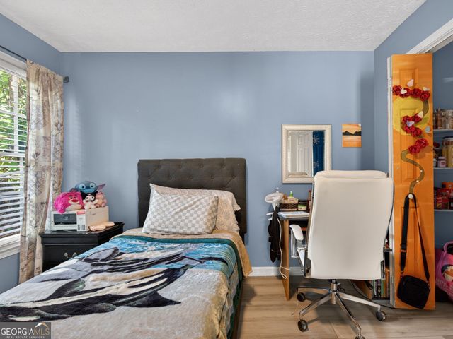 3912 Pleasant Trail, Atlanta, GA 30340