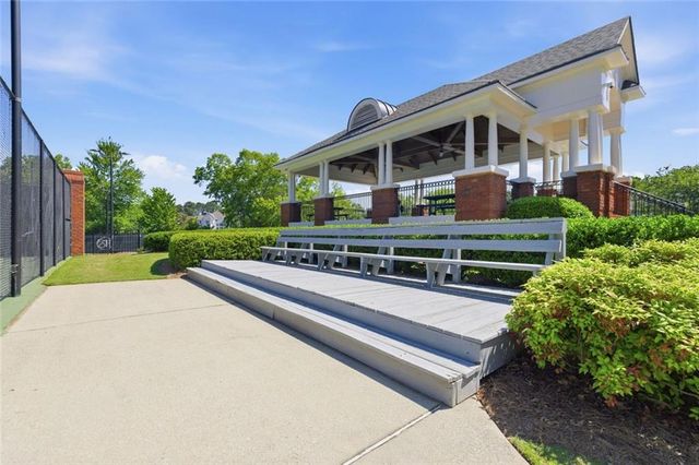 2046 Kinsmon Drive, Marietta, GA 30062