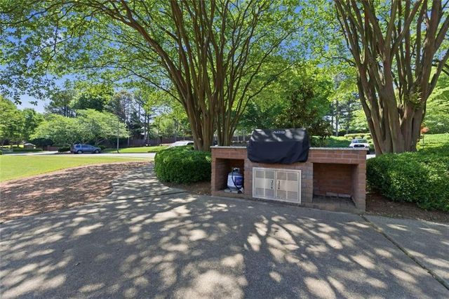 2046 Kinsmon Drive, Marietta, GA 30062