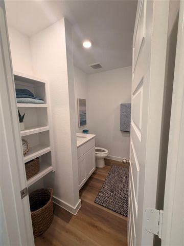 873 Alberdie Drive, Crystal Beach, TX 77650