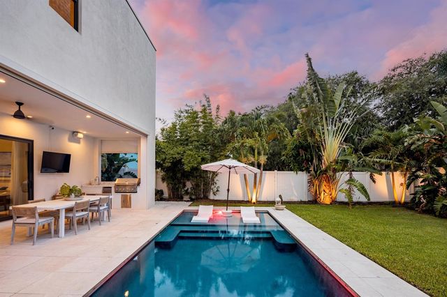 1405 NE 4th Avenue, Boca Raton, FL 33432
