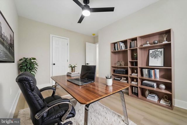 5959 UPLAND WAY, Philadelphia, PA 19131