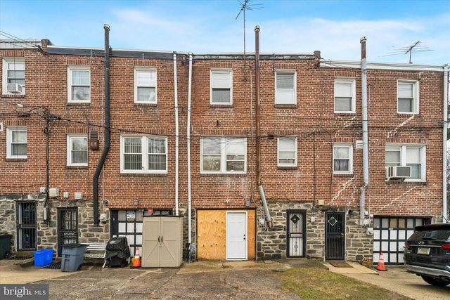 5959 UPLAND WAY, Philadelphia, PA 19131