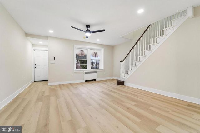 5959 UPLAND WAY, Philadelphia, PA 19131