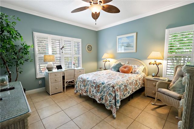 640 Gossamer Wing Way, Sebastian, FL 32958