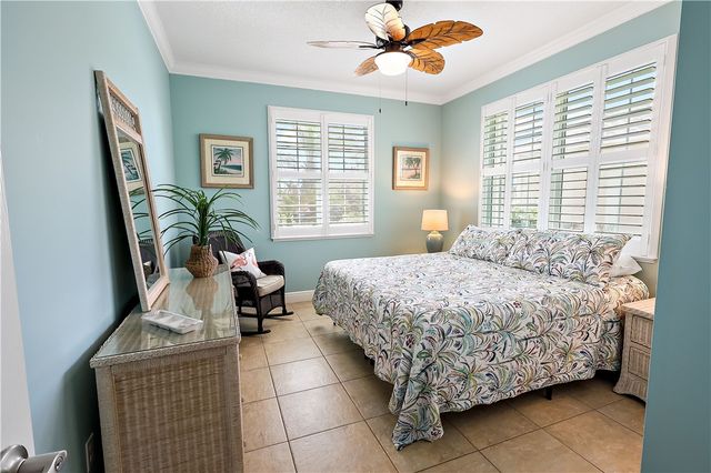640 Gossamer Wing Way, Sebastian, FL 32958