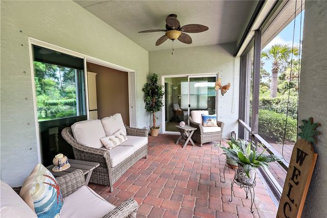 640 Gossamer Wing Way, Sebastian, FL 32958