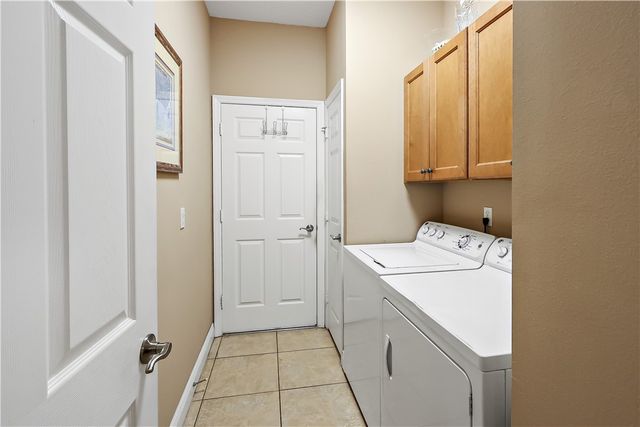 640 Gossamer Wing Way, Sebastian, FL 32958