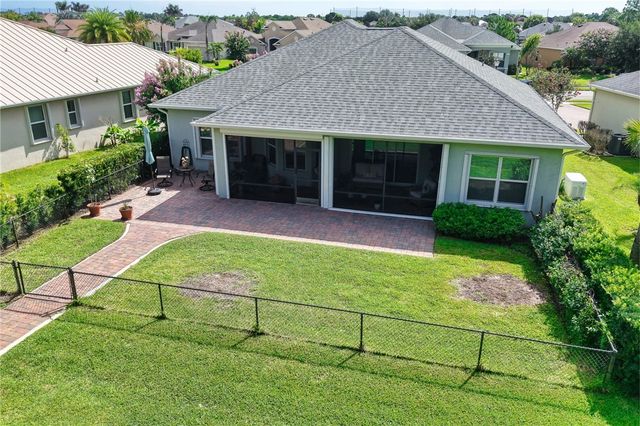 640 Gossamer Wing Way, Sebastian, FL 32958