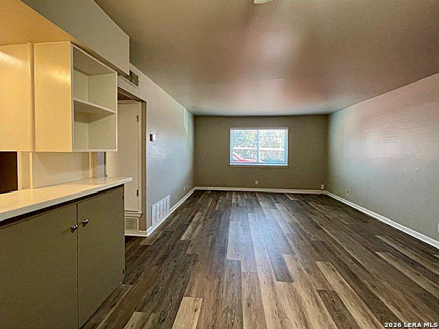 223 W Silver Sands Dr Apt 7, San Antonio, TX 78216