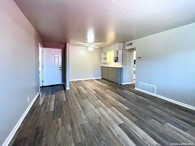 223 W Silver Sands Dr Apt 7, San Antonio, TX 78216