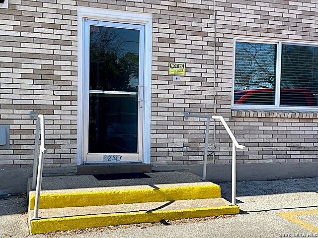 223 W Silver Sands Dr Apt 7, San Antonio, TX 78216