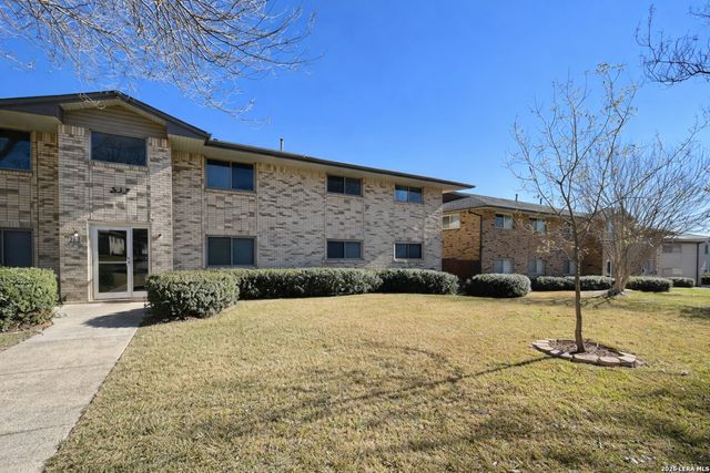 223 W Silver Sands Dr Apt 7, San Antonio, TX 78216