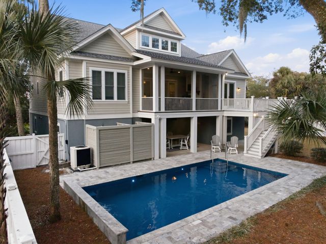3204 Waterway Blvd Boulevard, Isle Of Palms, SC 29451