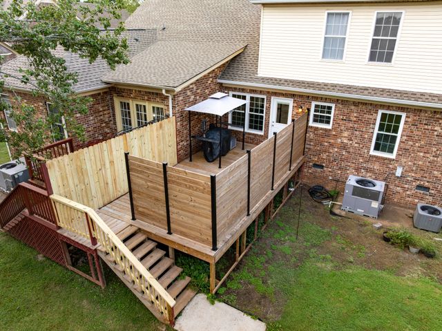 2210 Keegan Dr, Murfreesboro, TN 37130