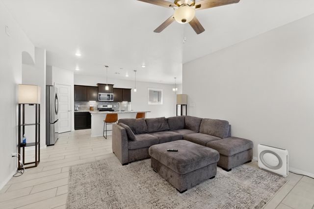 2807 Cambridge Avenue NE, Rio Rancho, NM 87144