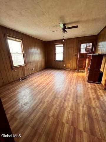 1154 County Route 25, Kinderhook, NY 12106